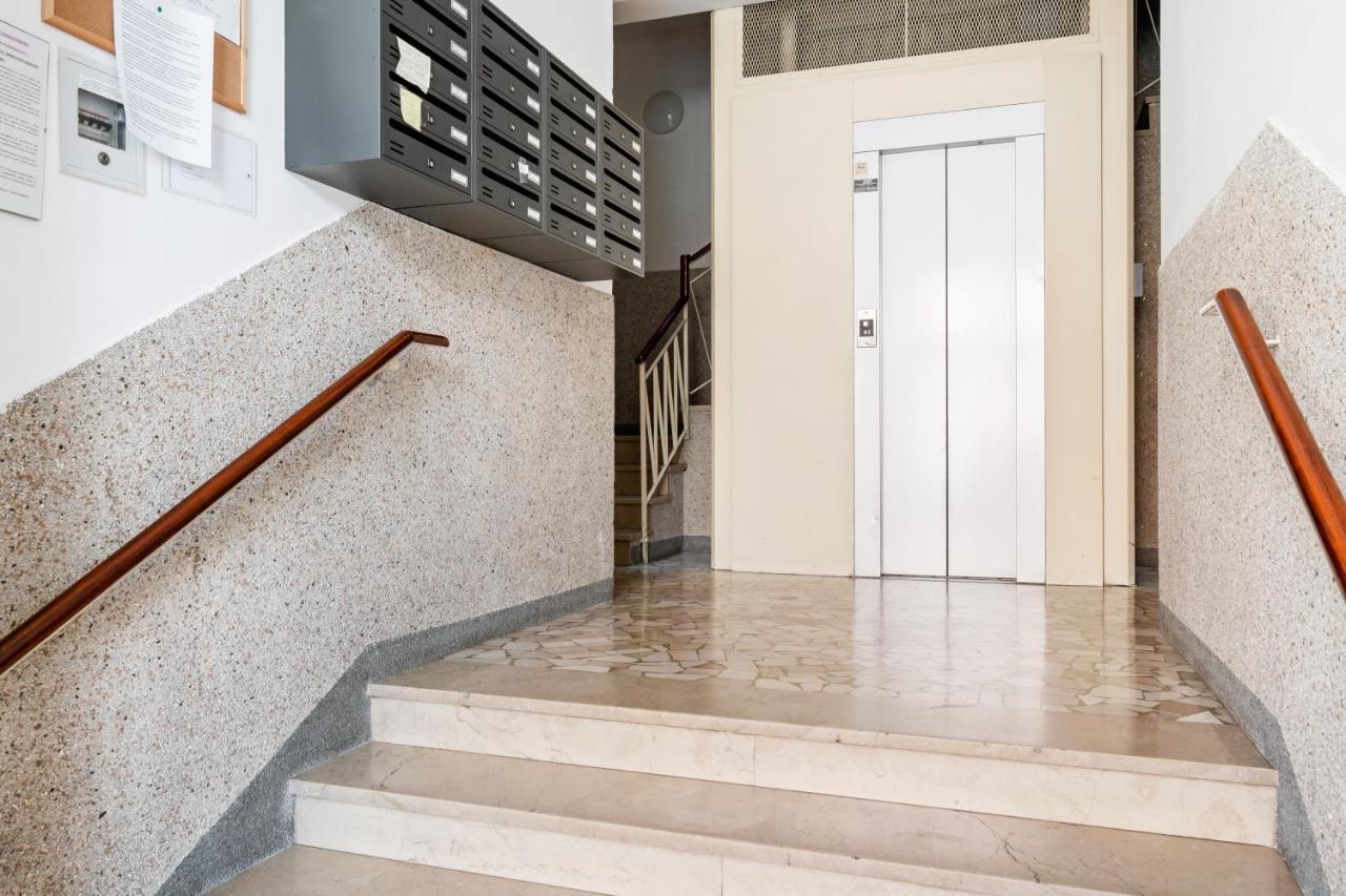 Bolognina Cozy Apartment Bologna Bagian luar foto